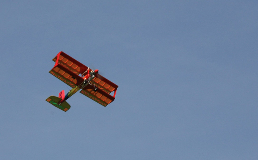 Peter byplane in action